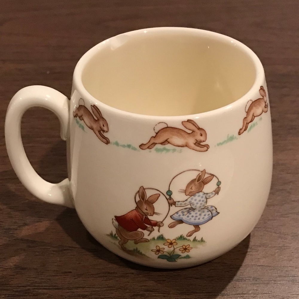 Vintage Royal Doulton Bunnykin set - Picture 4 of 6
